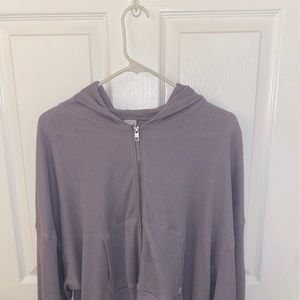 Aritzia Ribbed Zip up SOLD
